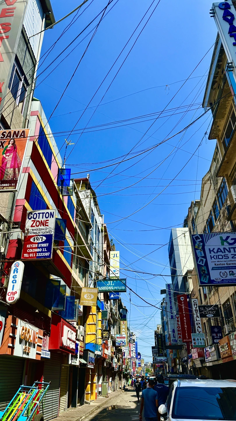 У нас была потрясающая экскурсия в январе 2026! Рифай-тот человек, который составляет впечатление о путешествии в