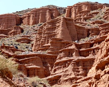 Каньоны Кок-Мойнок и Чу