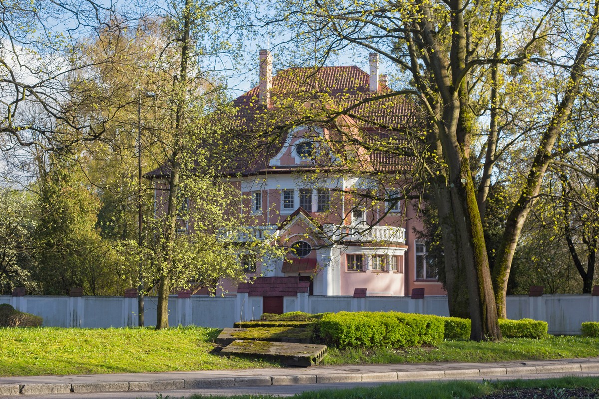 Экскурсия Авторская экскурсия по Амалиенау