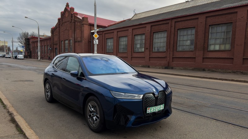Обзорная экскурсия по Минску на автомобиле бизнес-класса