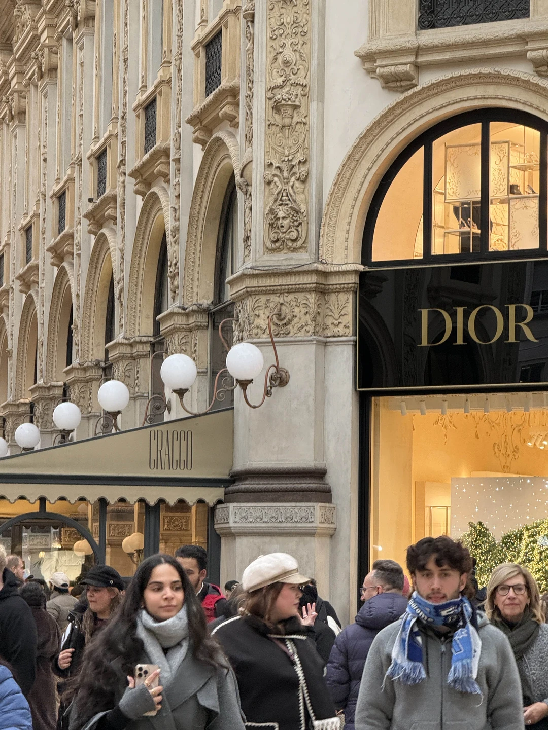 Спасибо Анне, приятная грамотная девушка со знанием истории и культуры! Экскурсия понравилась, рекомендую!