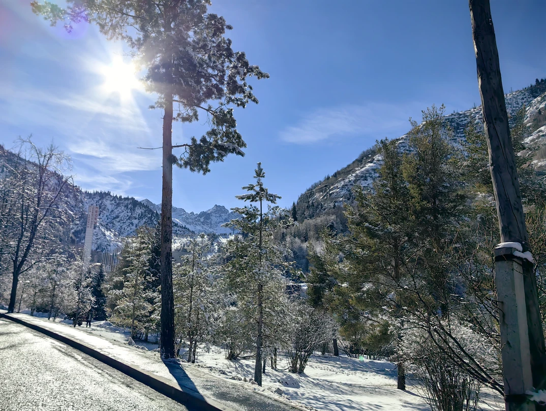 Отличный маршрут, замечательные локации для фото (несколько остановок), интересные истории и факты истории города и государства