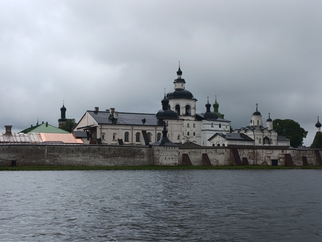 Очень интересное и содержательное путешествие. Мы узнали много новой информации. Нам очень не повезло с погодой