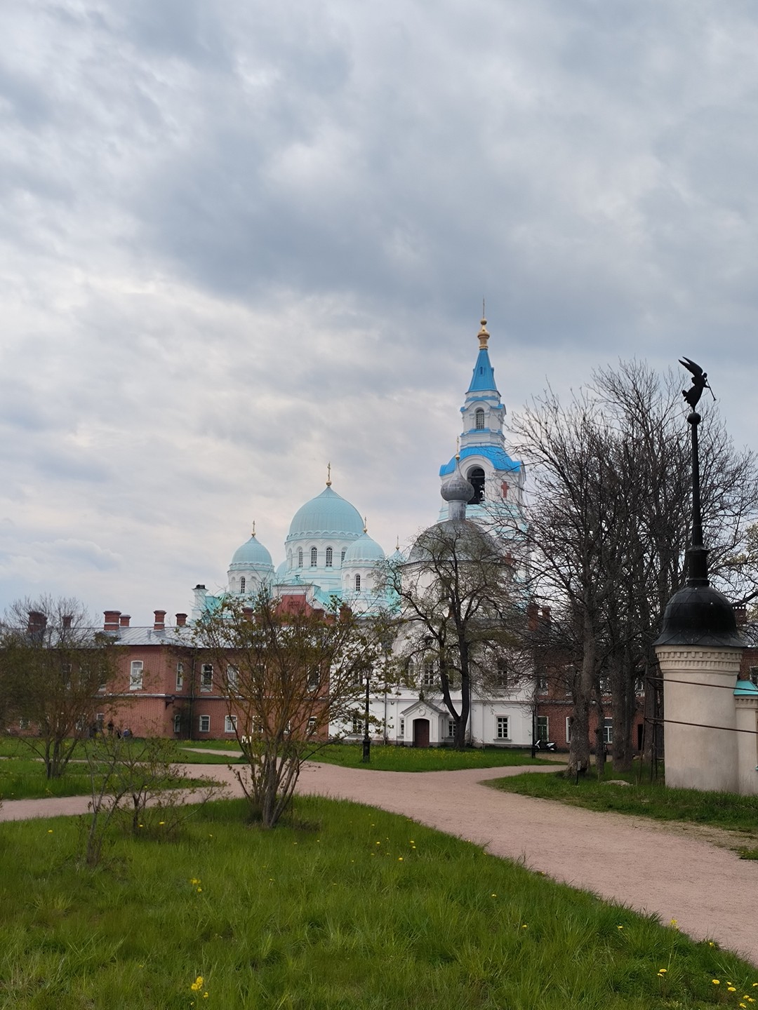 Огромная благодарность Екатерине как организатору и ее команде (Сергею, Эдуарду, Никите) за прекрасно проведенные 5 дней