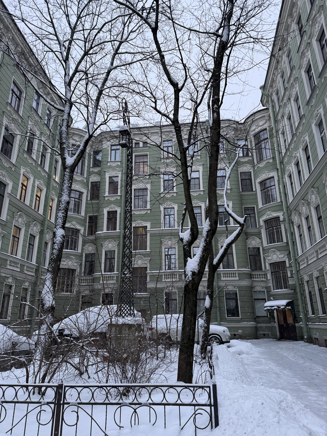 Экскурсия великолепная, Ирина - прекрасный рассказчик, внимательная и отзывчивая