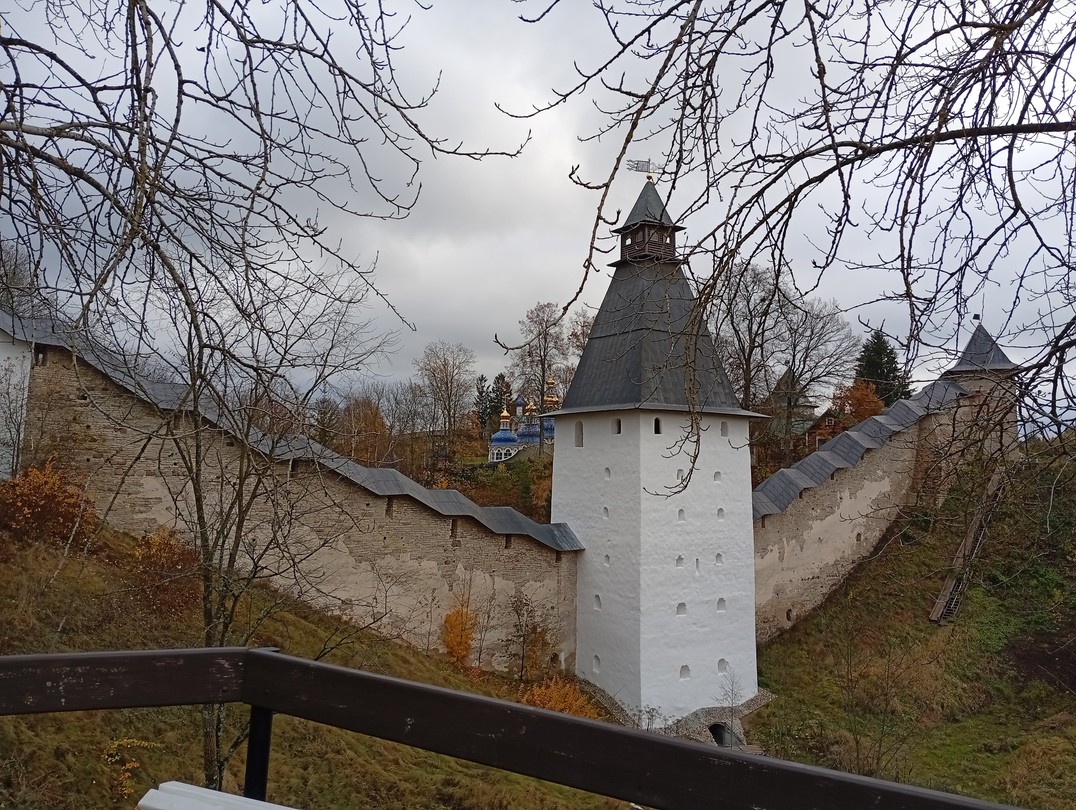 Старый Изборск и Псково-Печерский монастырь: путешествие к истокам Руси (Мария)