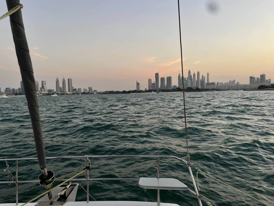 Почему нельзя поставить 10 звезд? Это буквально одно из лучших приключений в Дубае. Десятка для него