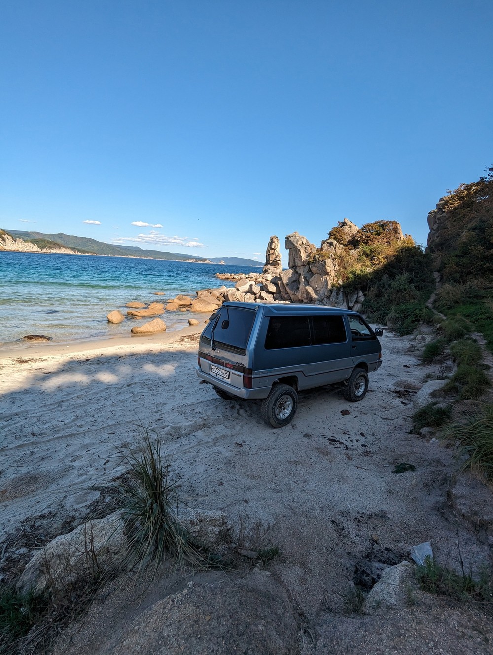 Неожиданное Приморье: из Владивостока — к водопаду, горной реке и ущелью Дарданеллы (13/14)