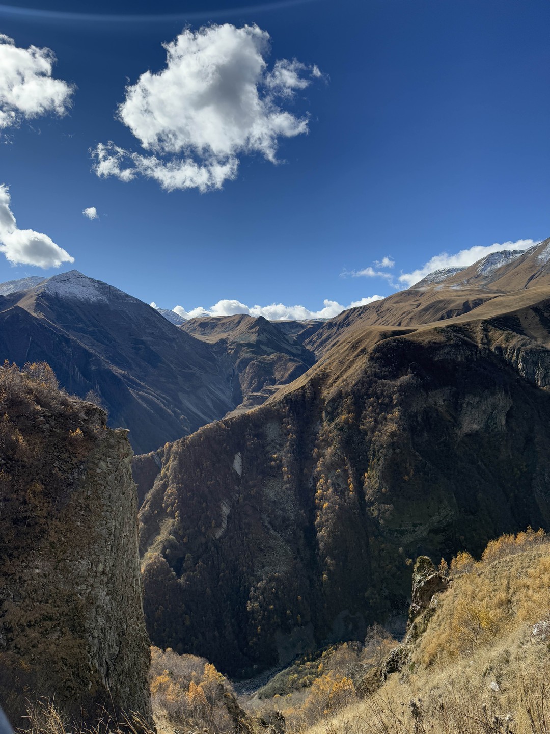 Казбеги: главные и нетуристические тропы (Анна)