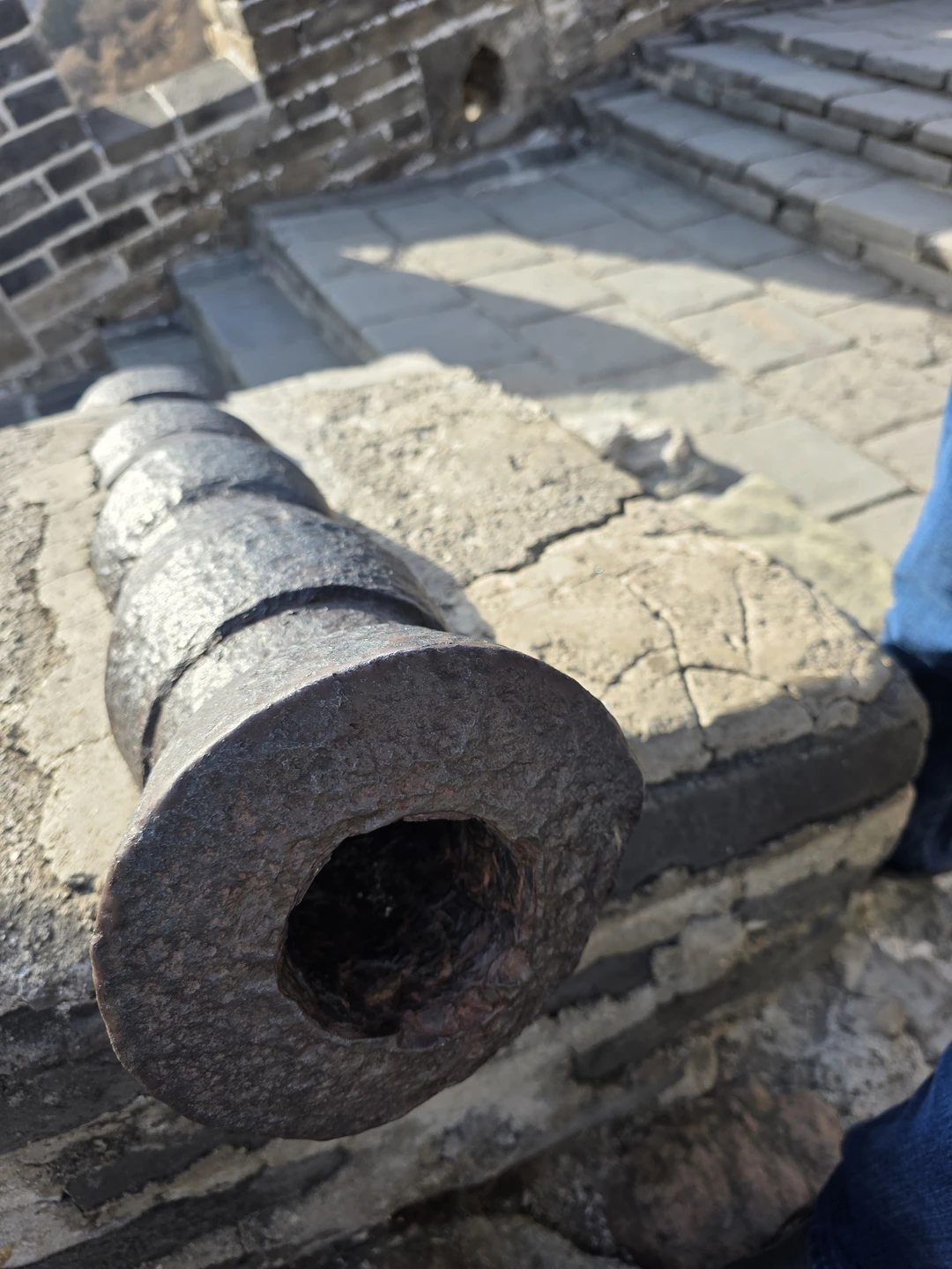 Все вовремя. Водитель довел меня до посадки на канатную дорогу. И встретил по окончании экскурсии внизу