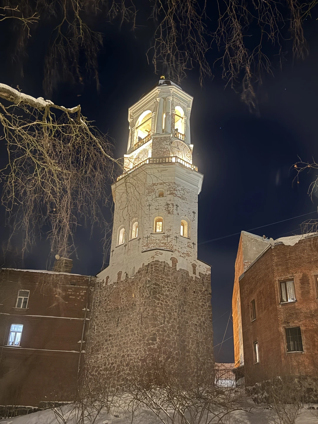 Были с ребенком 10 лет на экскурсии 22 февраля - супер! Очень интересно - последовательная история