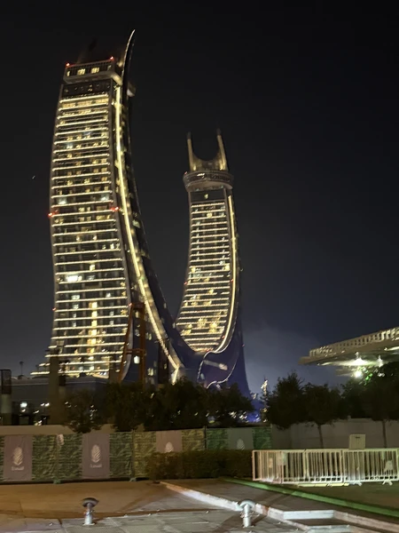 Впечатления очень хорошие. Венера очень профессиональный гид, рассказала про Доху и Катар захватывающе. Экскурсия охватила все