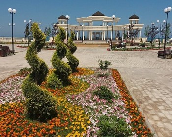 Экраноплан «Лунь» и прогулка по Дербенту