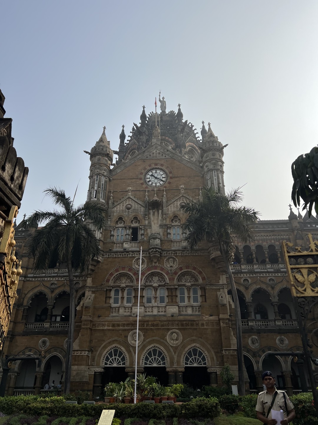 Получила максимум информации и впечатлений о городе. Архитектура старого города и быстро развивающийся новые постройки впечатлили