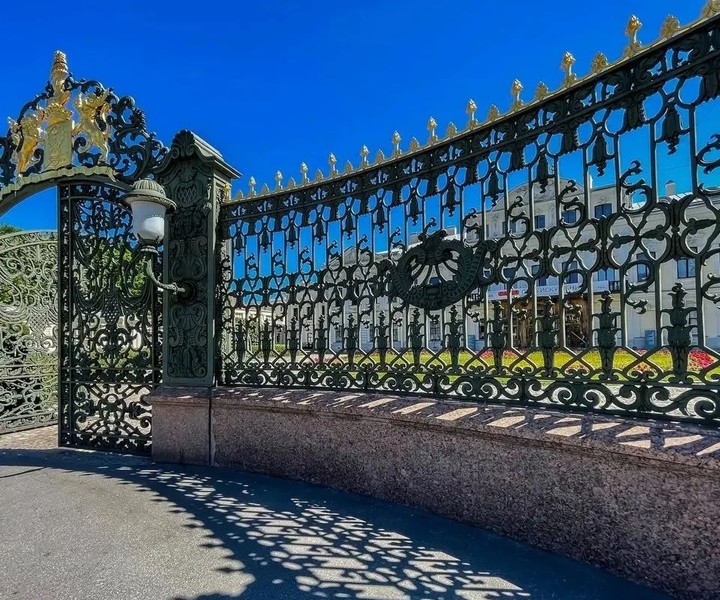 Виды Силуэты Фонтанки: дворцы, особняки и их владельцы