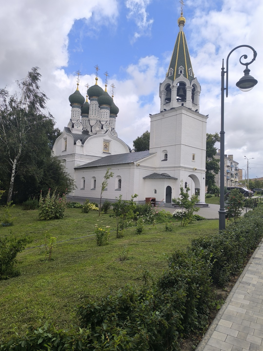 Прекрасная экскурсия по Нижнему Новгороду. Посетили много значимых мест, по дороге услышали интересные истории о домах, архитектурных решениях.