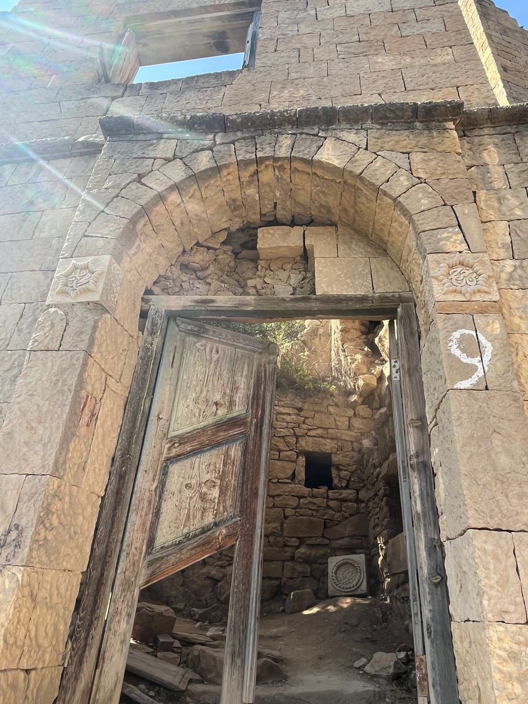 В Гамсутль - с человеком родом из знаменитого аула-призрака (Наталия)