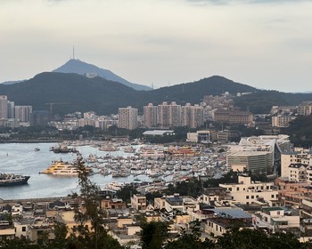 Парк «Олень повернул голову»