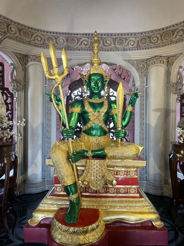 В музей "Эрван" и парк "Древний Сиам" - из Бангкока (билеты включены)