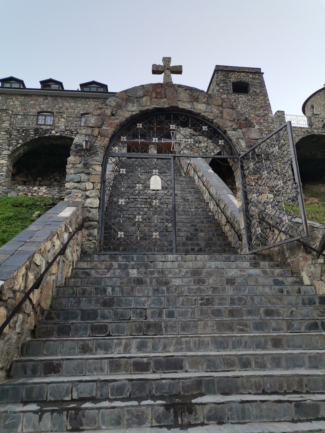 Отличный мини тур на 2дня, но очень продуктивный. Все на высшем уровне материал, еда, ночлег все