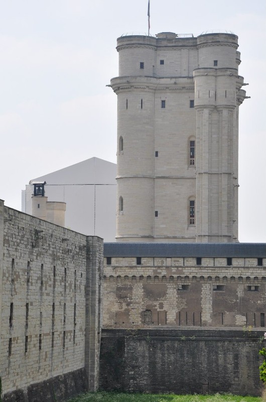 Венсенский замок (Château de Vincennes)