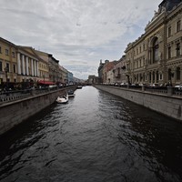 Фото отзыва 3: экскурсия "От парадных до стрит-арта: по знаковым местам Петербурга на авто премиум-класса"