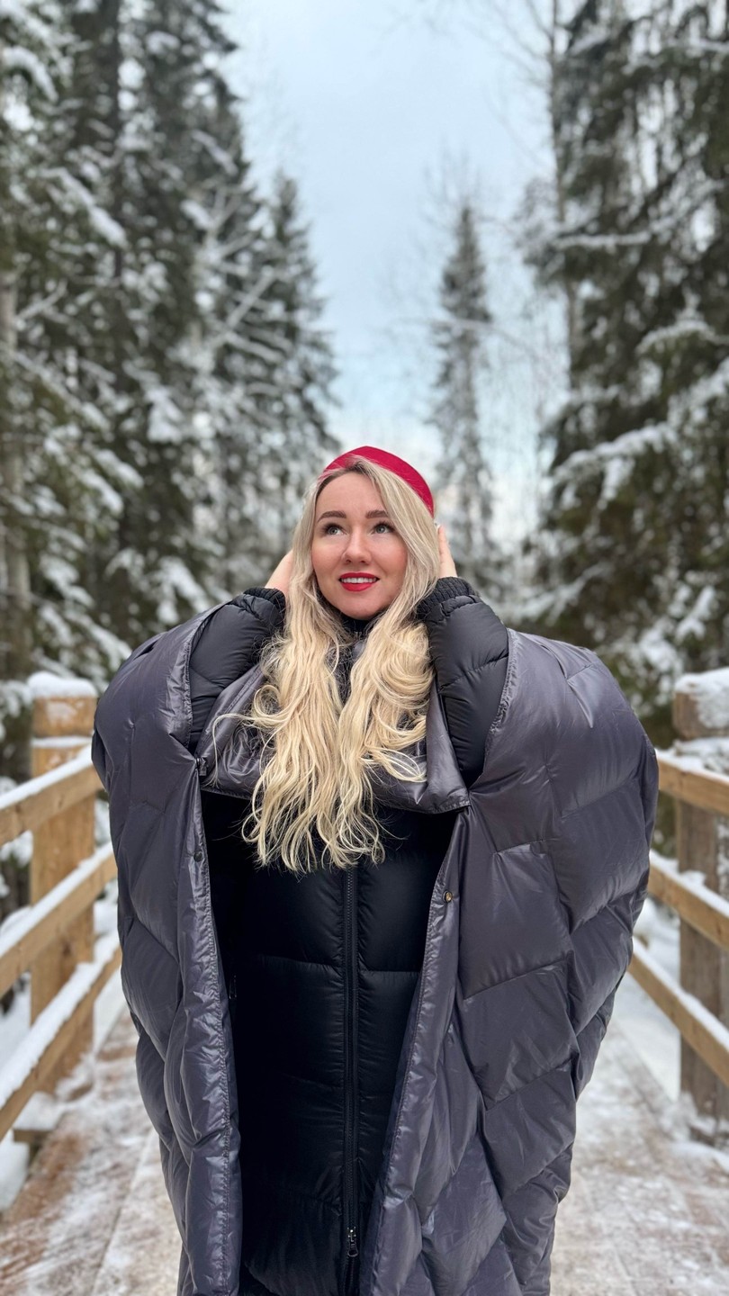 Большая благодарность Татьяне за интереснейшую экскурсию в Малые Корелы и Лявлю. Очень комфортабельный автомобиль с приятнейшим