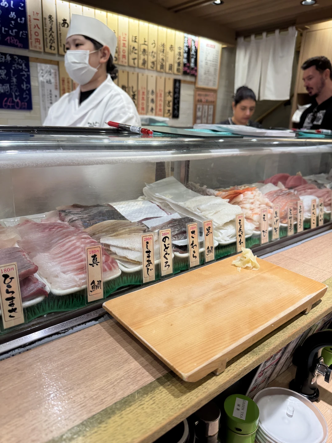 Пролистываю в памяти свою поездку по Японии и одно из ярких воспоминаний была эта экскурсия. Как-то