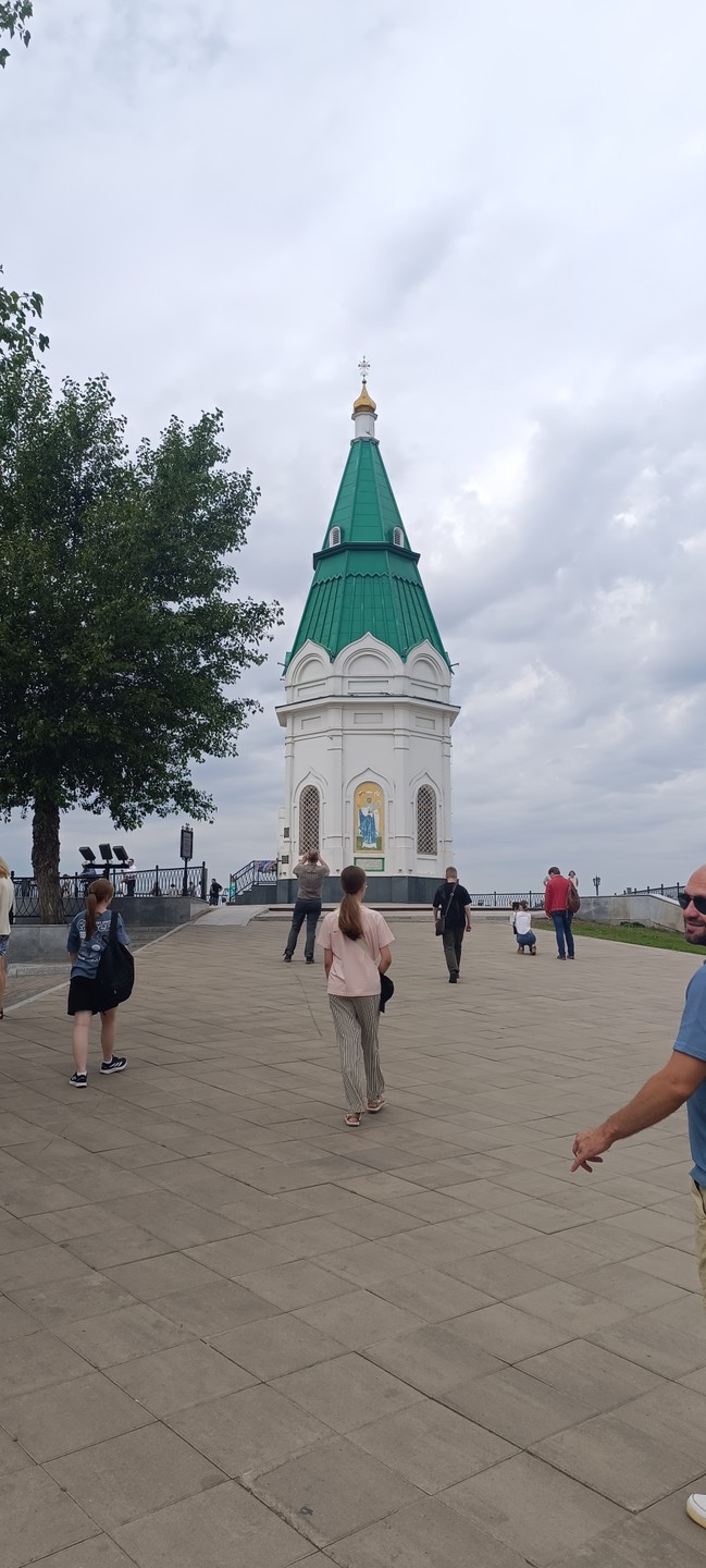 Всё отлично, экскурсия на 5, экскурсовод знает своё дело!