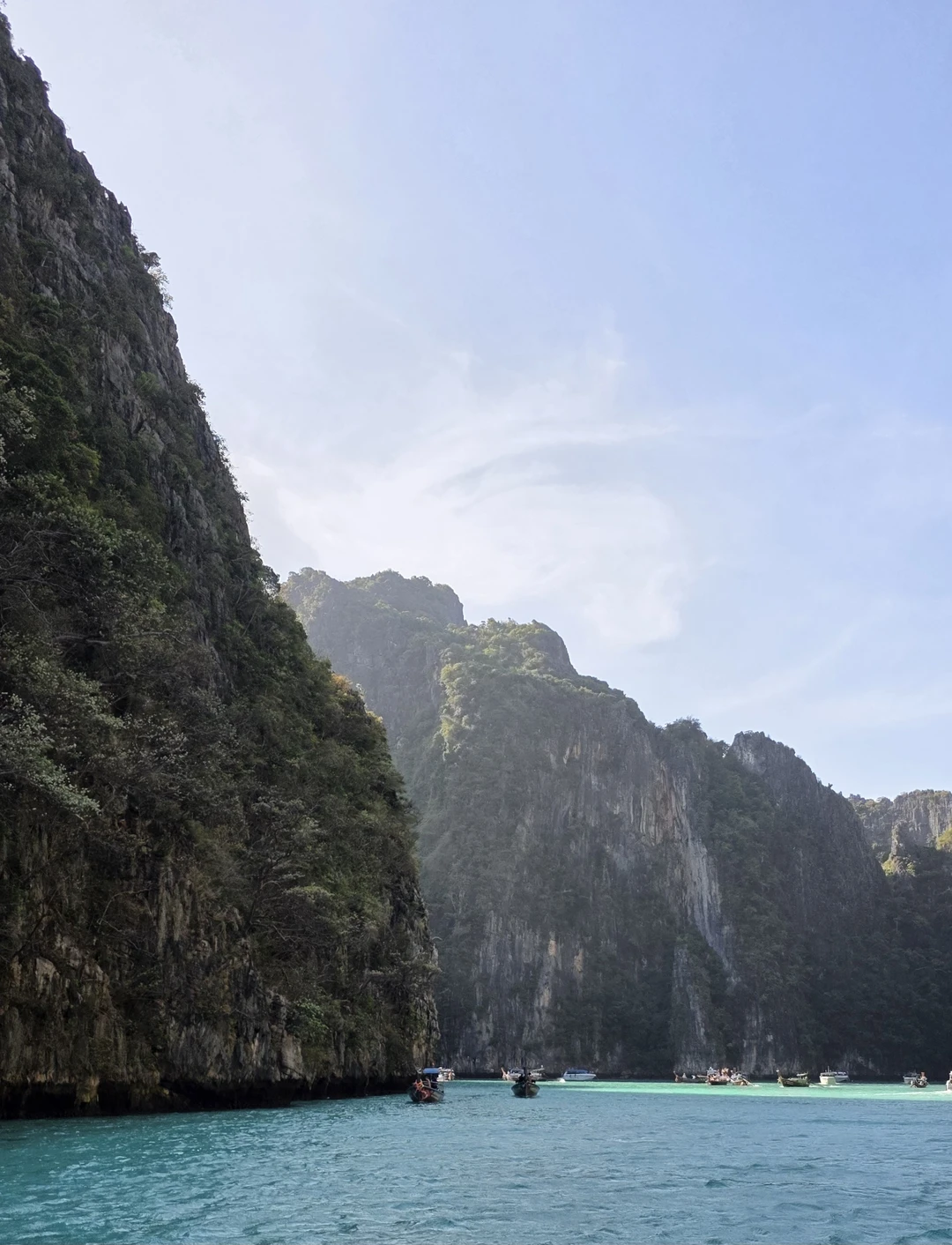 Часто езжу на экскурсии с трипстером. Постараюсь быть объективным.