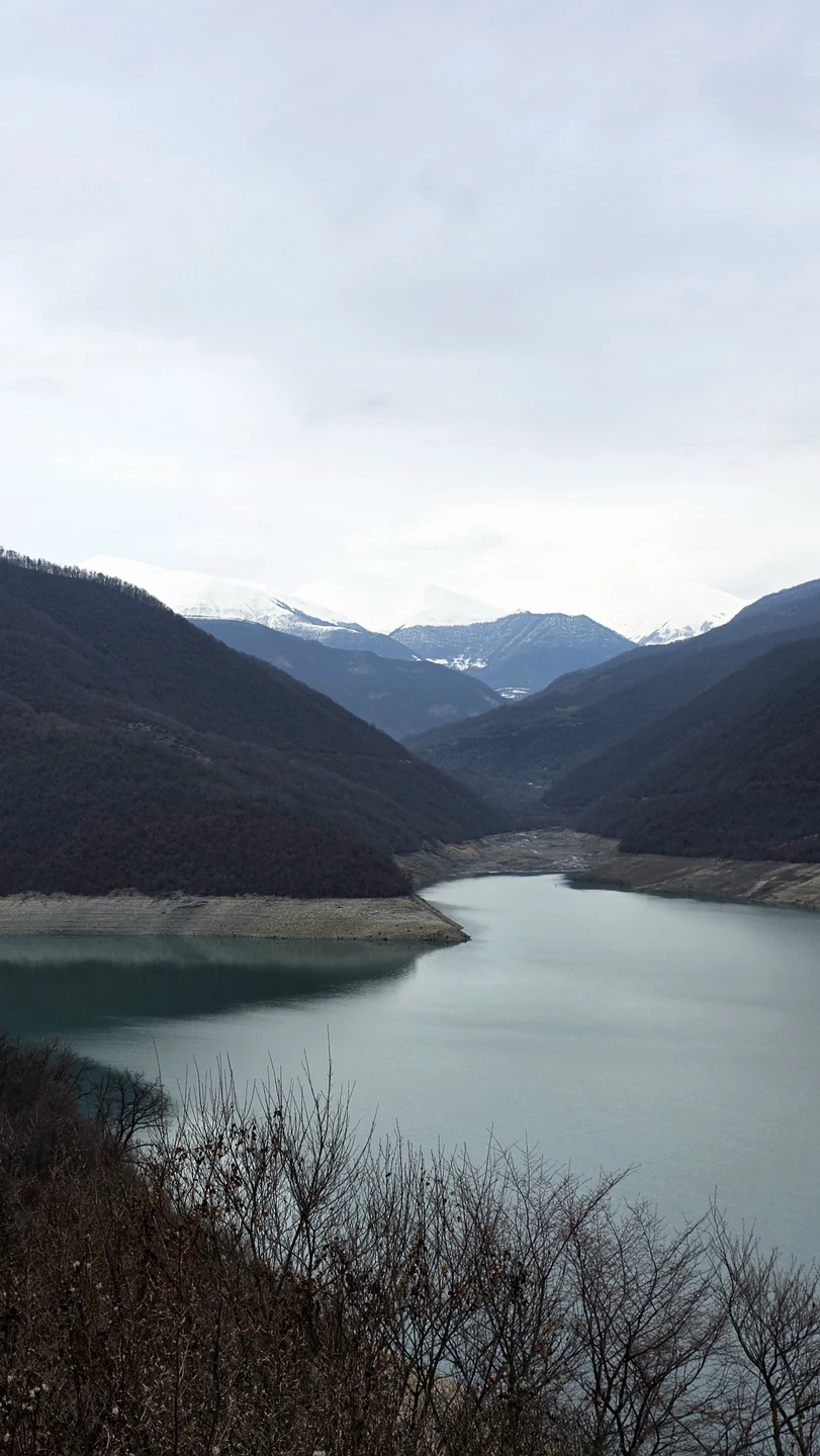 Всё прошло прекрасно! Экскурсия была на 2ух языках: английский и русский, интересные и впечатляющие локации на