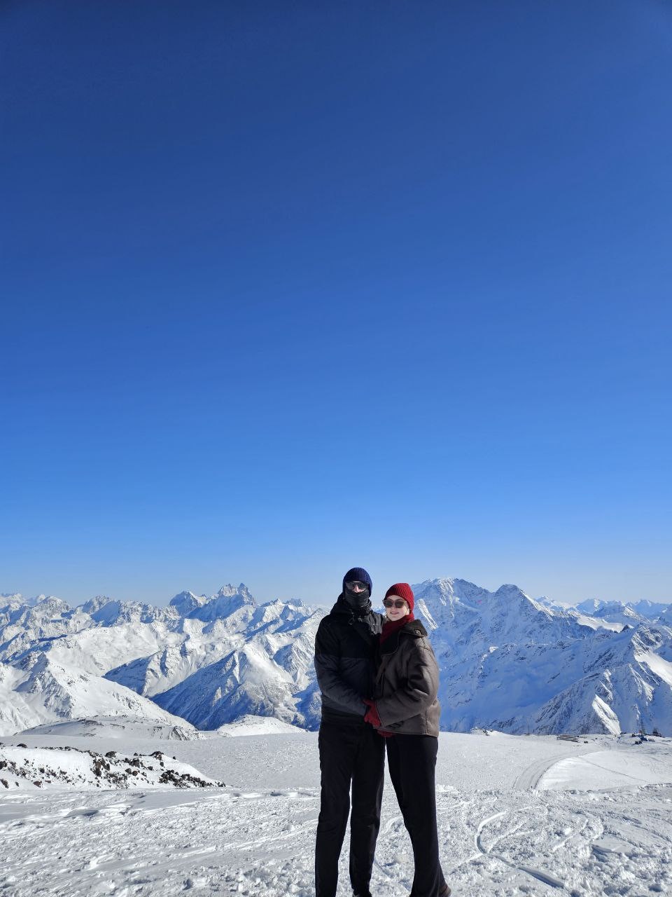 Благодарим Ислама за экскурсии на Приэльбрусье, язык Тролля, на озеро Гижгит, в Верхнюю Балкарию! Все экскурсии прошли на высшем уровне!