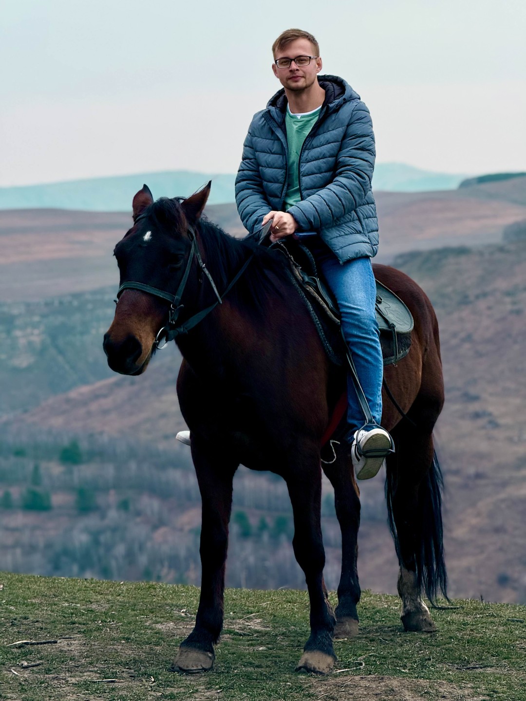 Впервые попробовали прокатиться на лошадках, впечатлений и ощущений очень много, и все только положительные 👍🏼 Лошадки