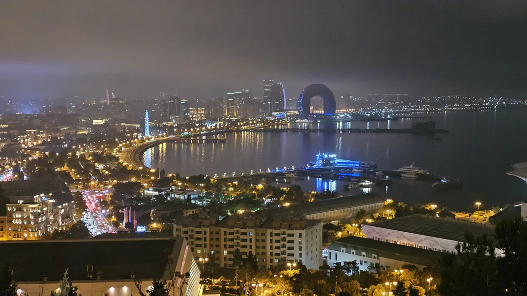 С гидом очень повезло. 4 дня прошли в экскурсиях (кажется, это лучший показатель, как оценка)