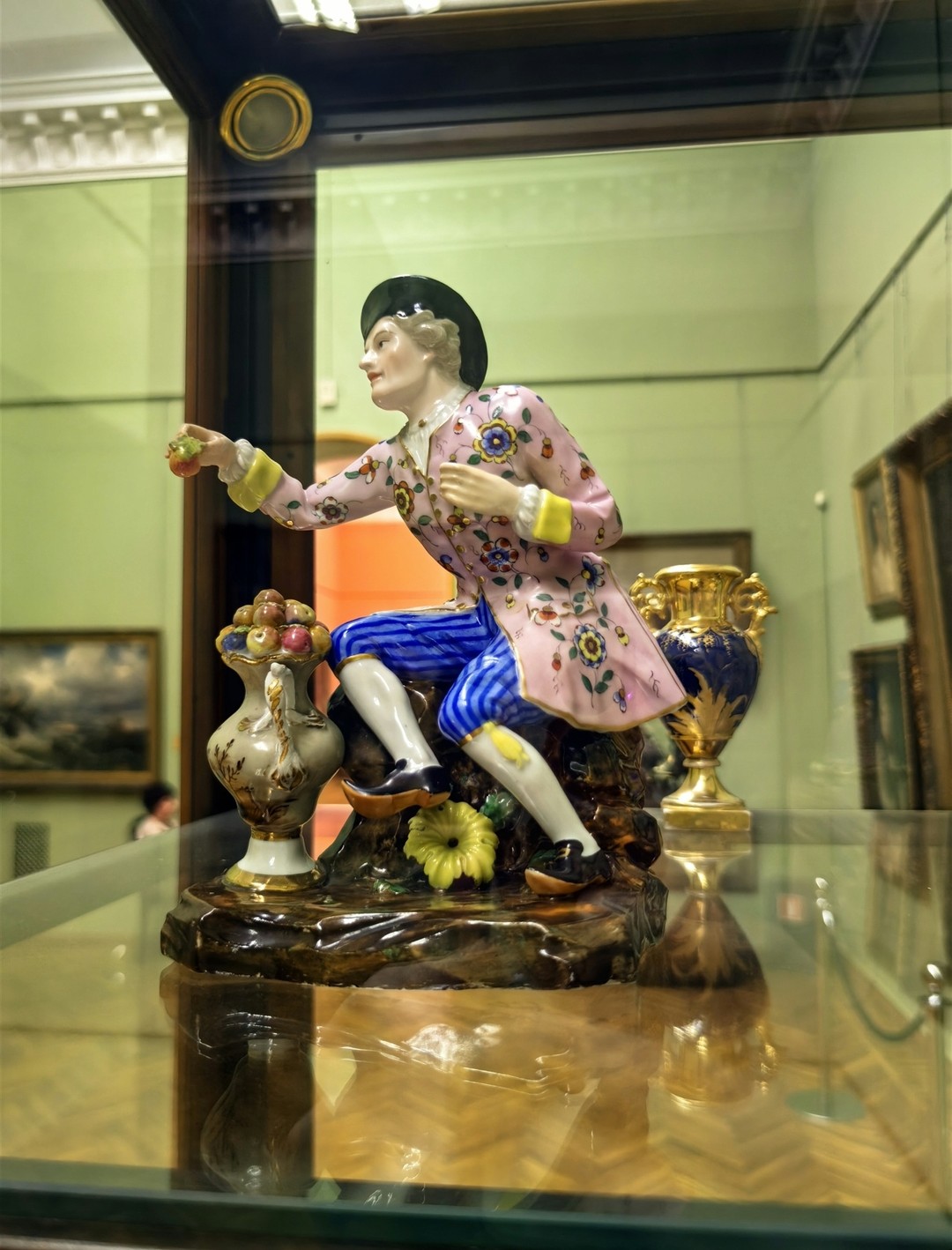 Проходила Мобильный квест «Эмоции в мире русского искусства Художественного музея» на этих зимних каникулах. Как раз