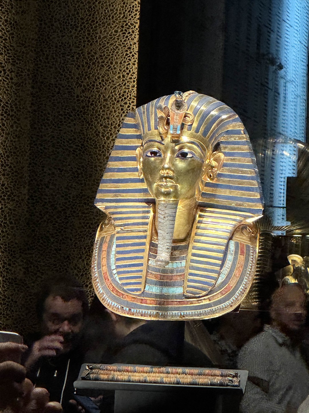 Ездили на 2 экскурсии с этими организаторами. Оба раза очень удачно. Гиды с отличным русским языком, все четко организовано. Спасибо!