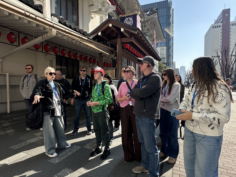 Элена просто потрясающая девушка. Наша компания провела с ней два дня. Сложилось ощущение, что мы давние