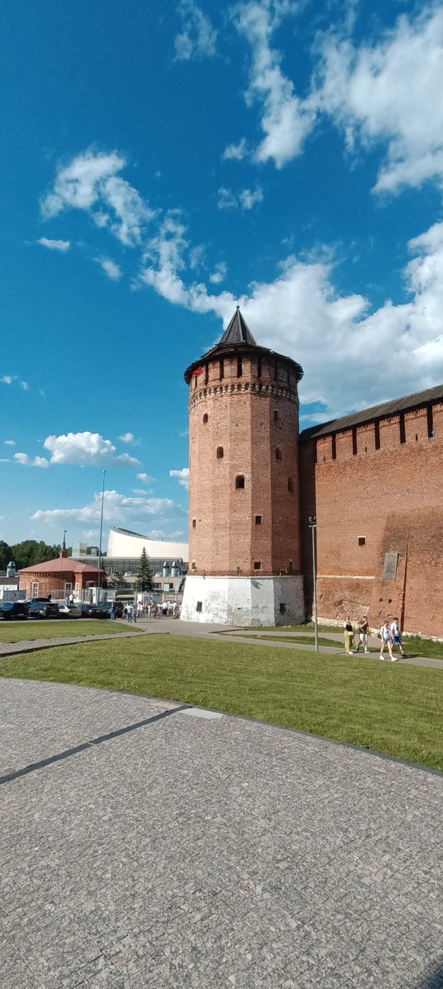 Спасибо Роману за прекрасную экскурсию!