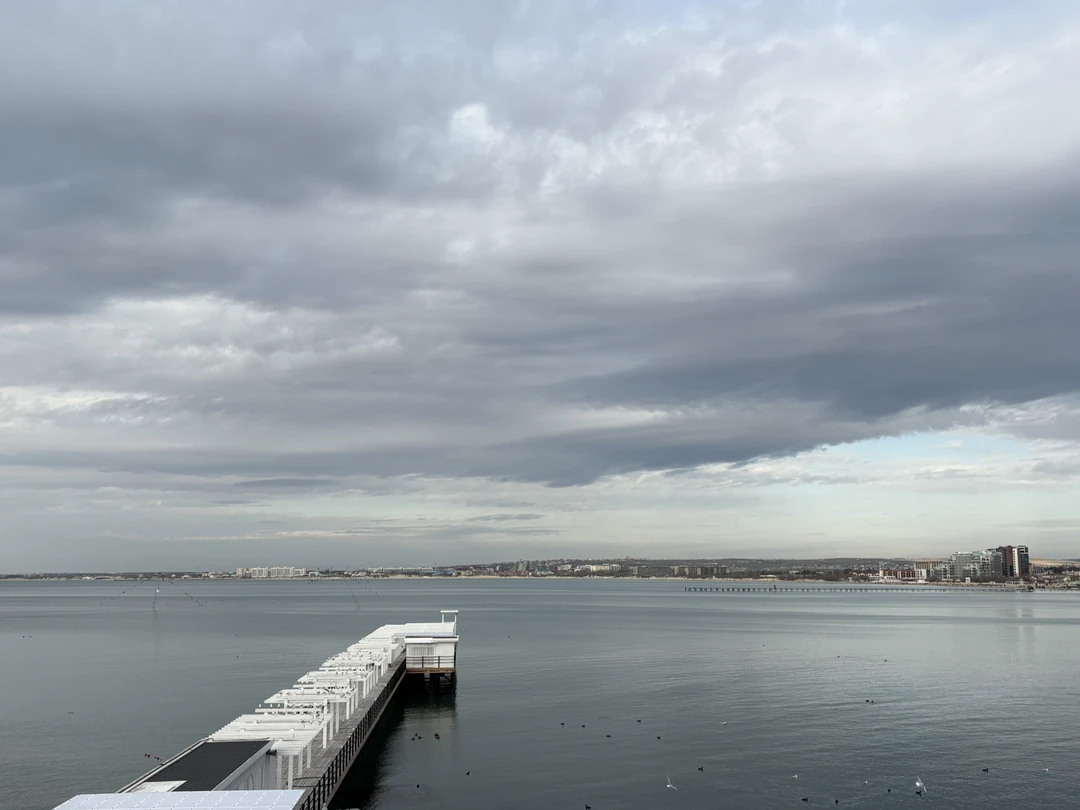 спасибо Юлие за экскурсию! ей удалось заинтересовать не только гостей города, но даже человека, который несколько