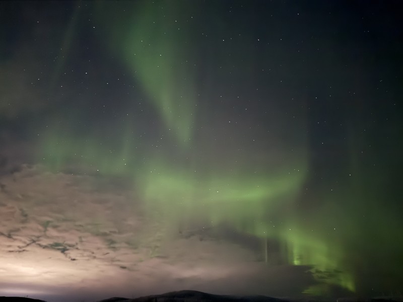 В первый день бронирования мы погнались за авророй. Во второй половине дня мы связались с нами