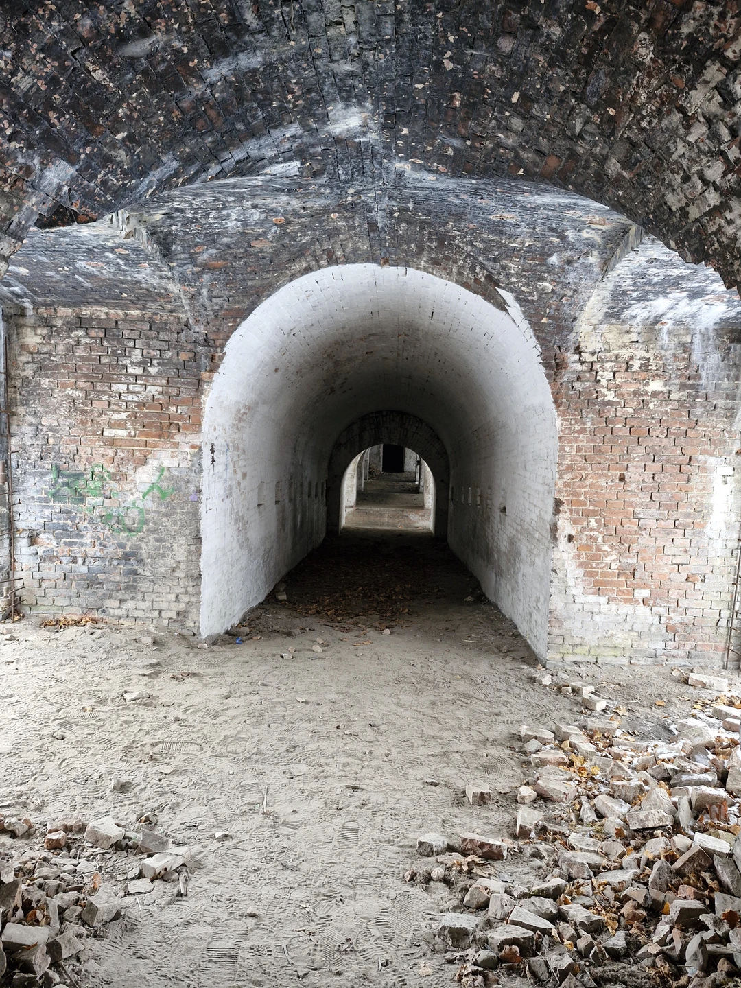 Добрый день! Брали экскурсию на новогодние праздники. До обеда Брестская крепость, после обеда непосредственно Брест. Сергей