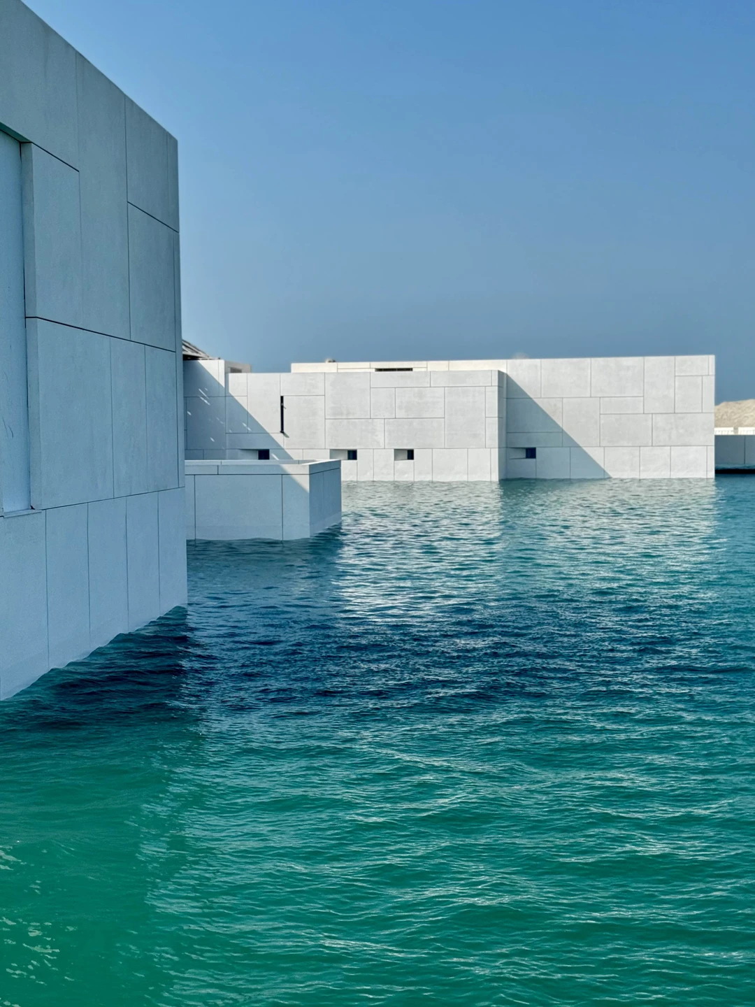 Было супер. Спасибо Шохе за прекрасную экскурсию! Все было понятно, красиво, удобно! Очень рекомендуем экскурсию к посещению!