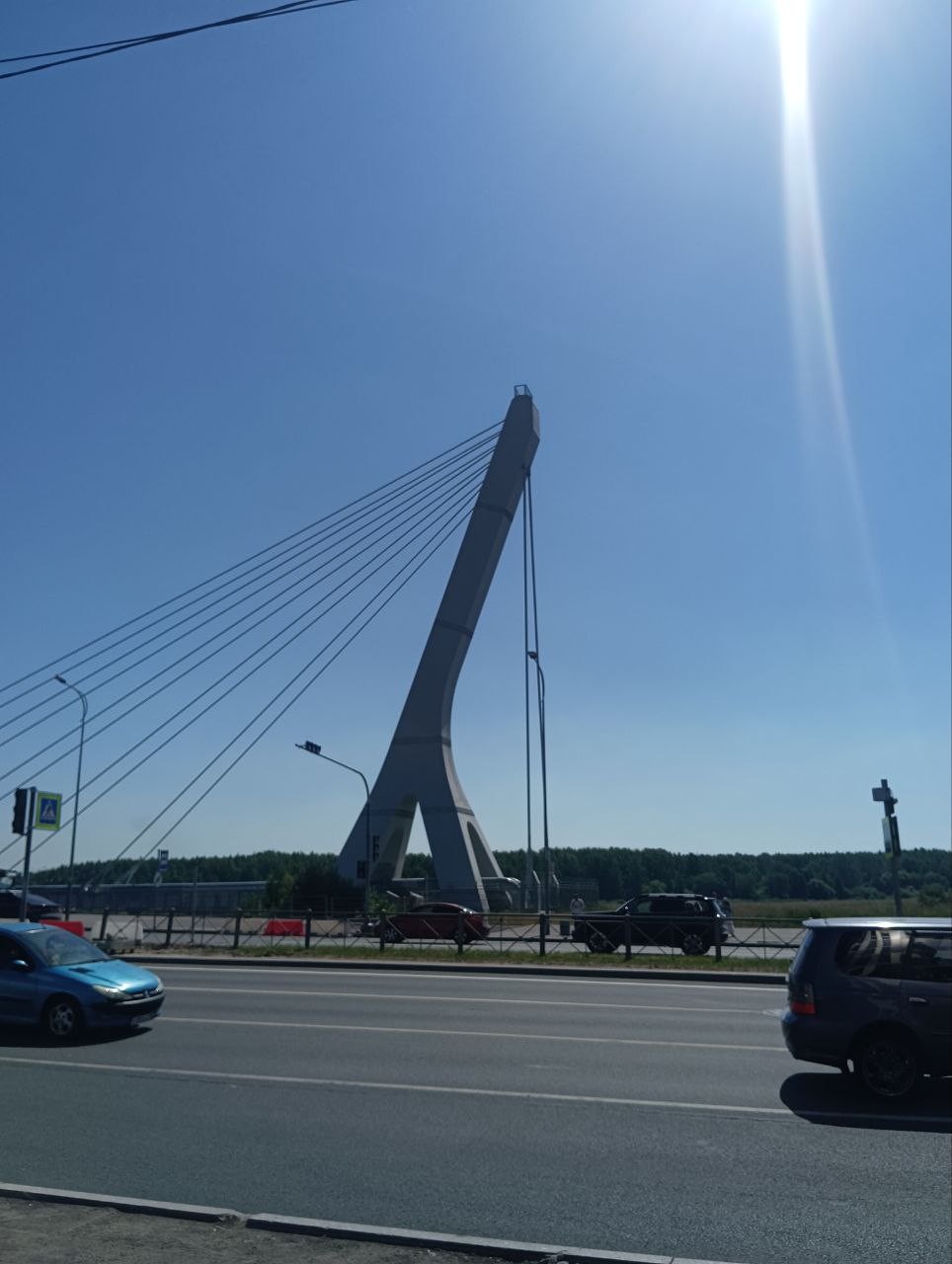 Прогулка для тех, кто хочет открыть для себя новый Питер - не парадный, а современный, на