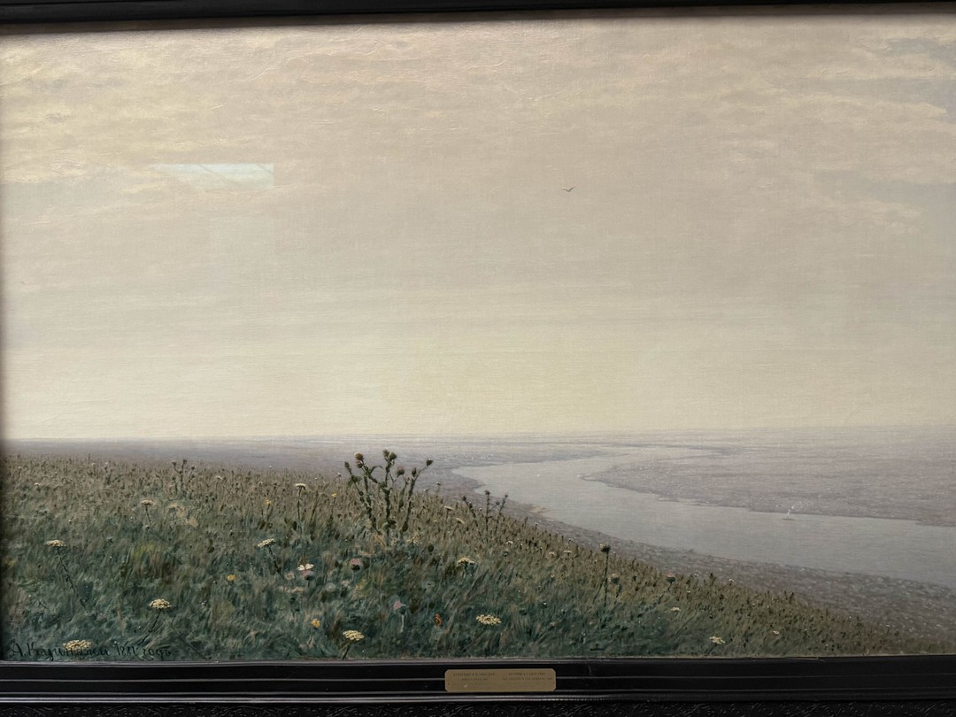 Отличная экскурсия, наш экскурсовод Людмила рассказывала с душой, доступно, делала акценты на детали. Выставка небольшая, но