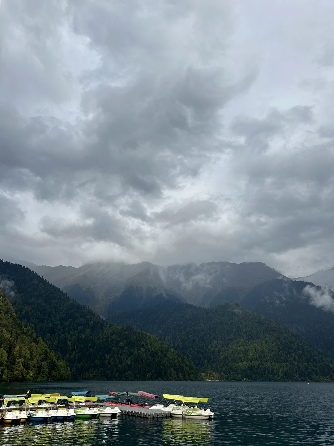 Ой, ну, какое это было чудесное путешествие! Адгур - невероятный! В момент настраивается на вашу волну
