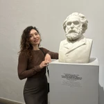 Александра