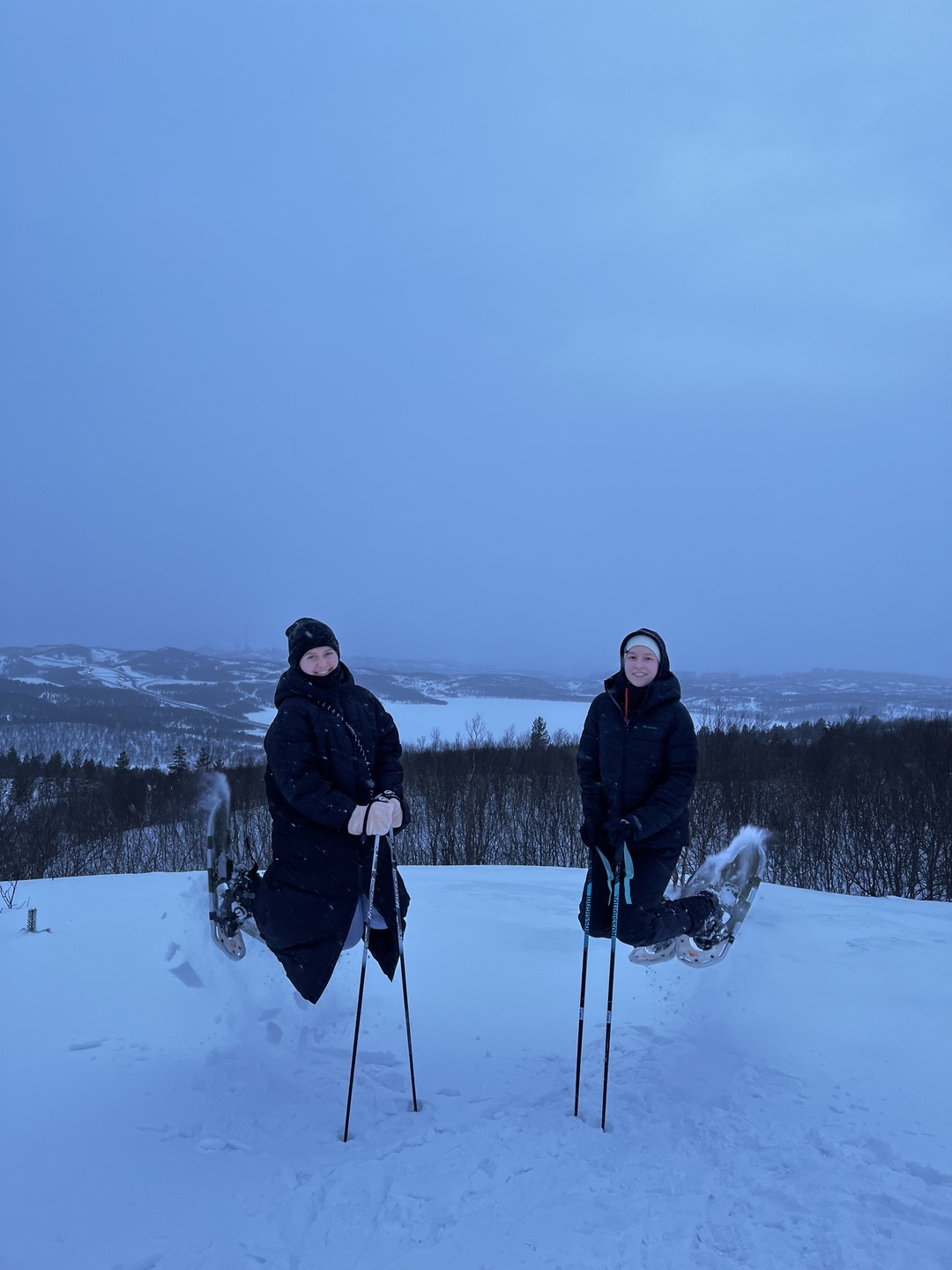 Все очень понравилось, обязательно повторим в следующий раз. Гид Анатолий замечательный рассказчик и не менее замечательный