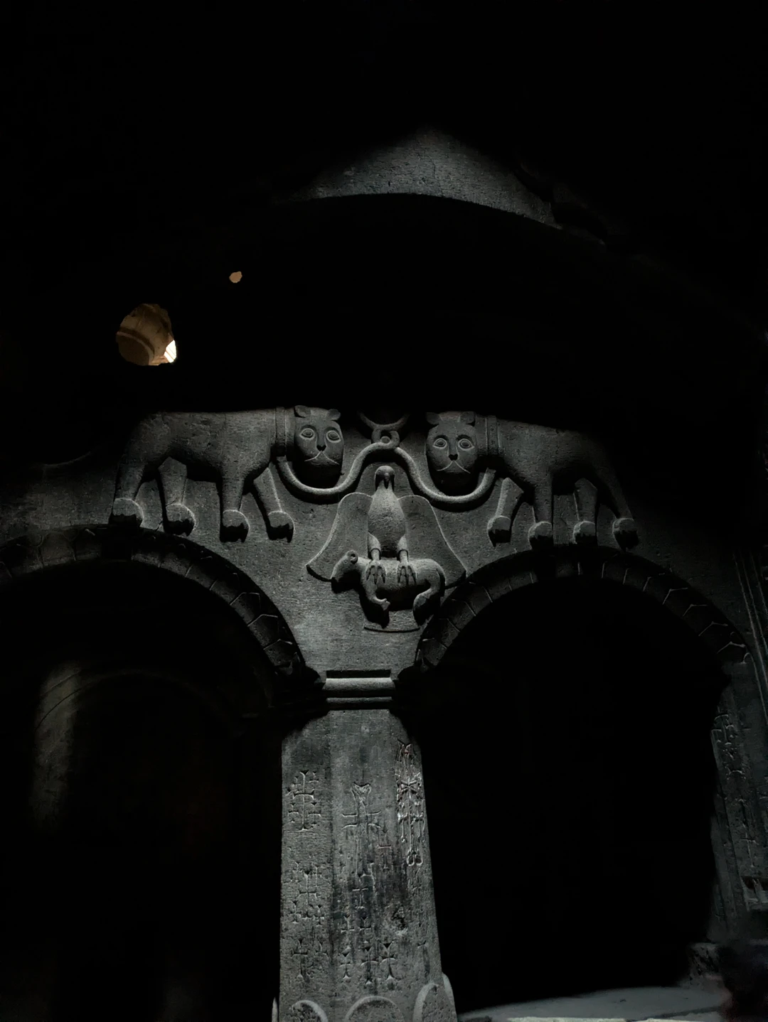 Огромное спасибо Егору за то что погрузил в историю Армении, рассказал про глубокую культуру без лишнего