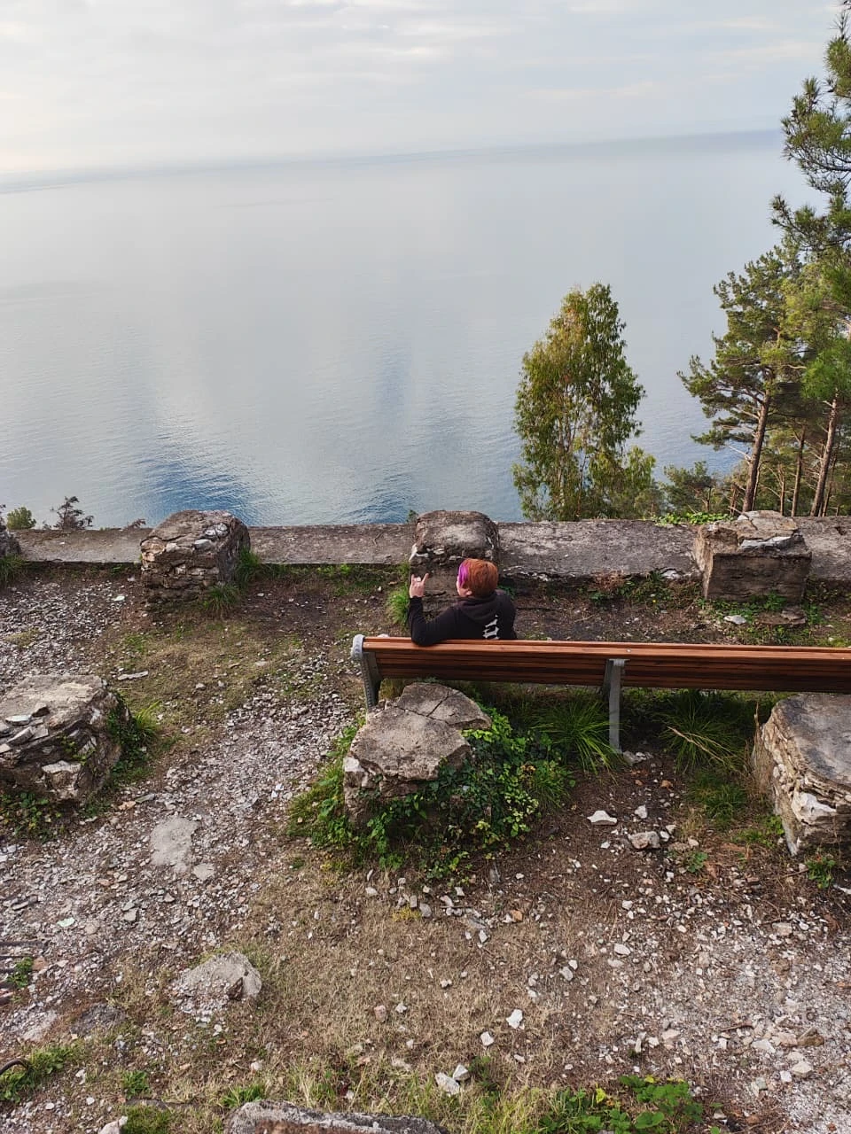 Отличный гид, бусик и экскурсия! Рекомендую! Наш гид был Славик, очень приятный интересный собеседник! Рассказывал не