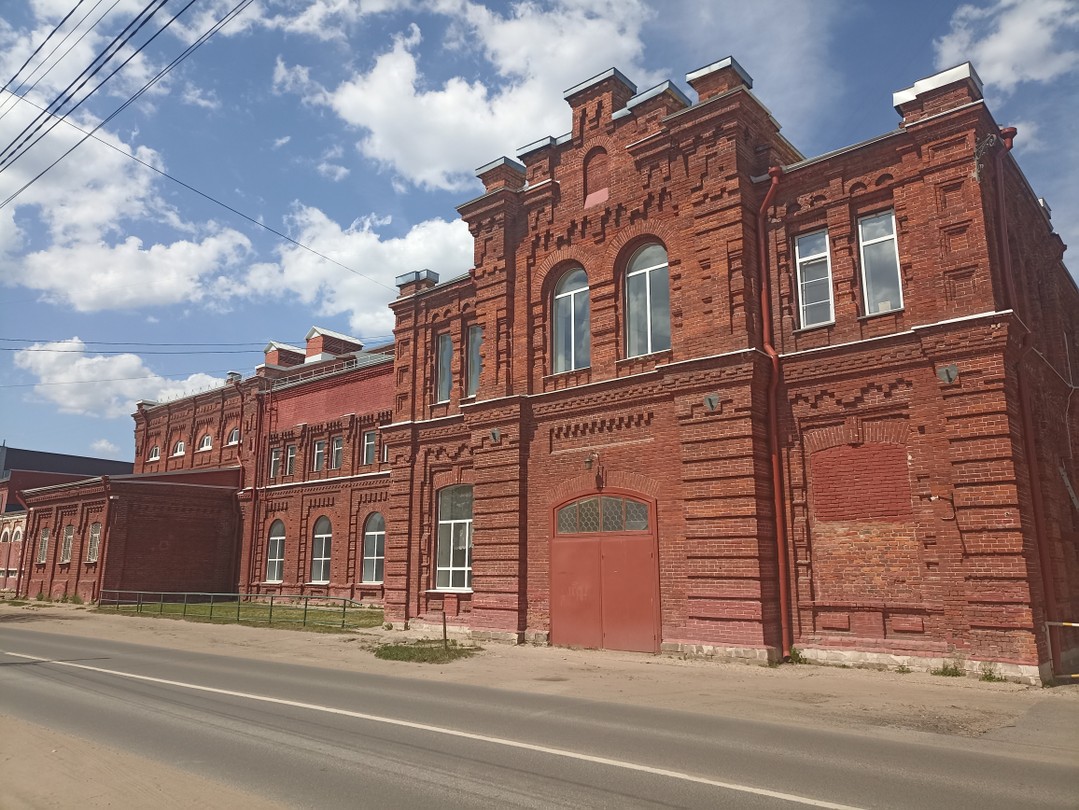 Интересная экскурсия. Очень атмосферное место. Много разрушки. Прямо декорации к фильмам о жизни рабочих на рубеже 19-20 веков